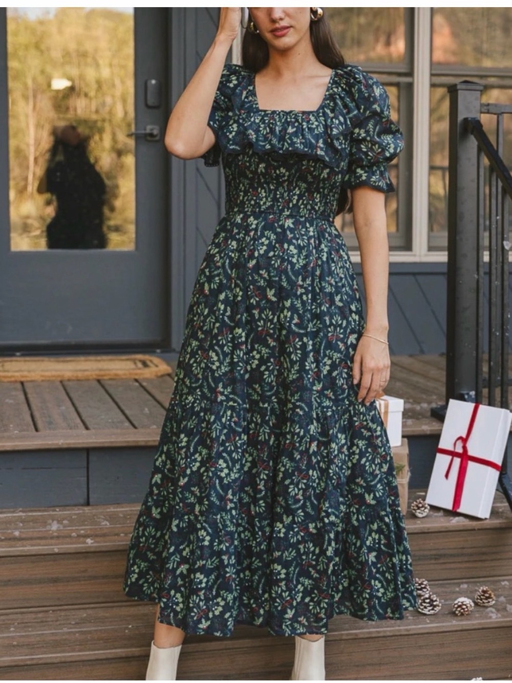 NEW IVY CITY GRACIE DRESS IN‎ HOLLY SIZE: M